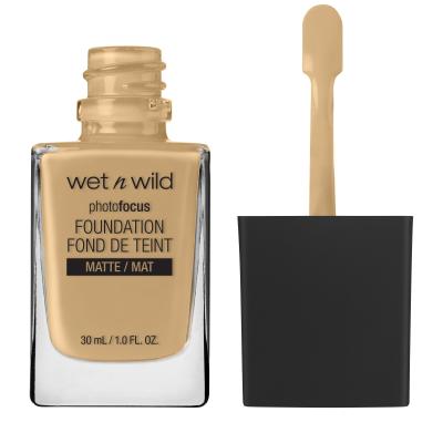 Wet n Wild Photo Focus Foundation für Frauen 30 ml Farbton  Golden Beige