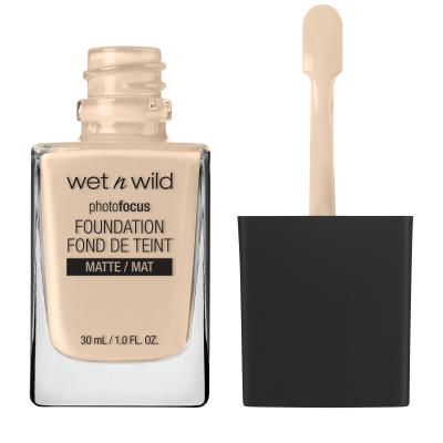 Wet n Wild Photo Focus Foundation für Frauen 30 ml Farbton  Nude Ivory